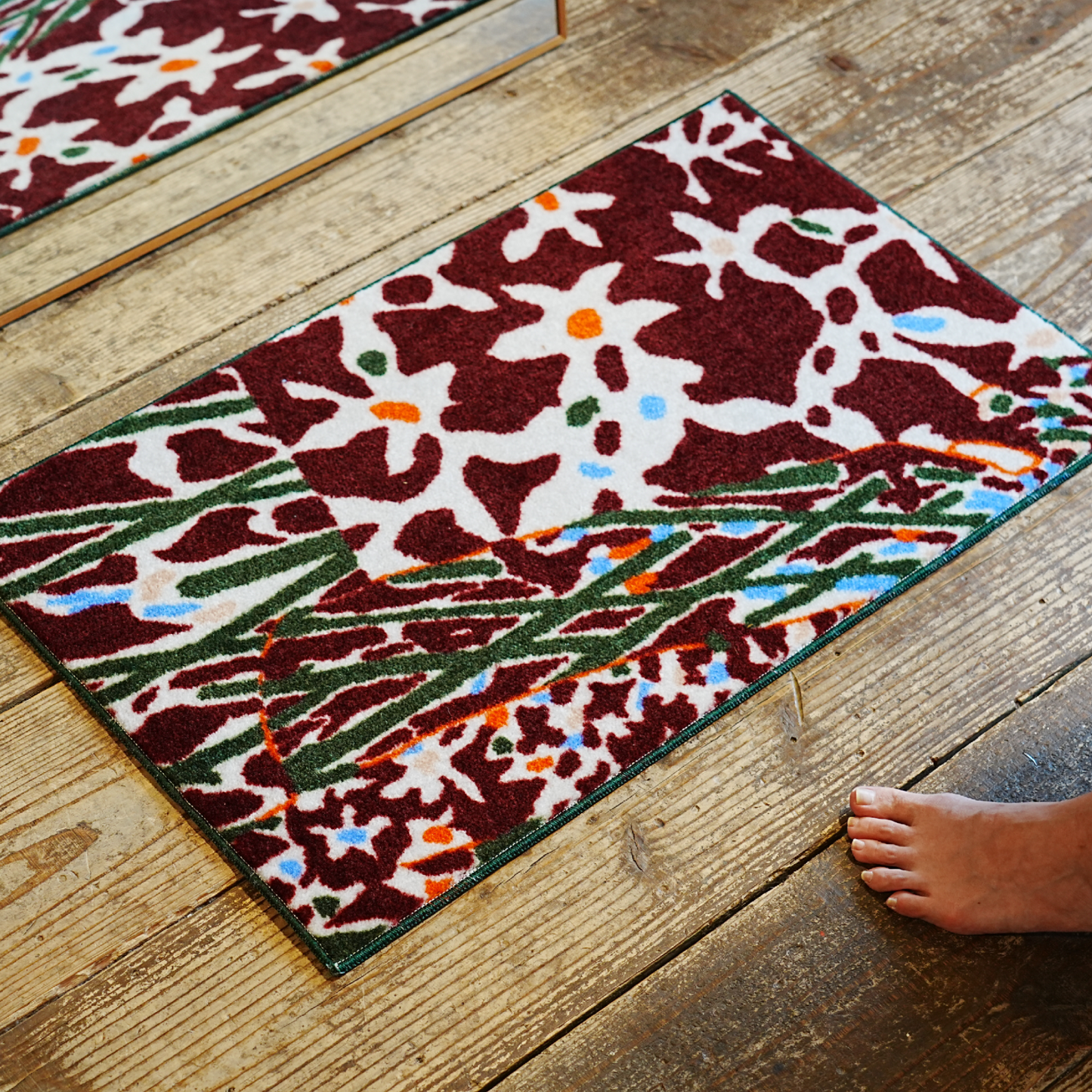 着飾るサルたち04 45×75cm